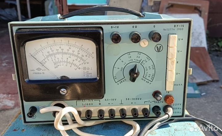 Универсальный вольтметр