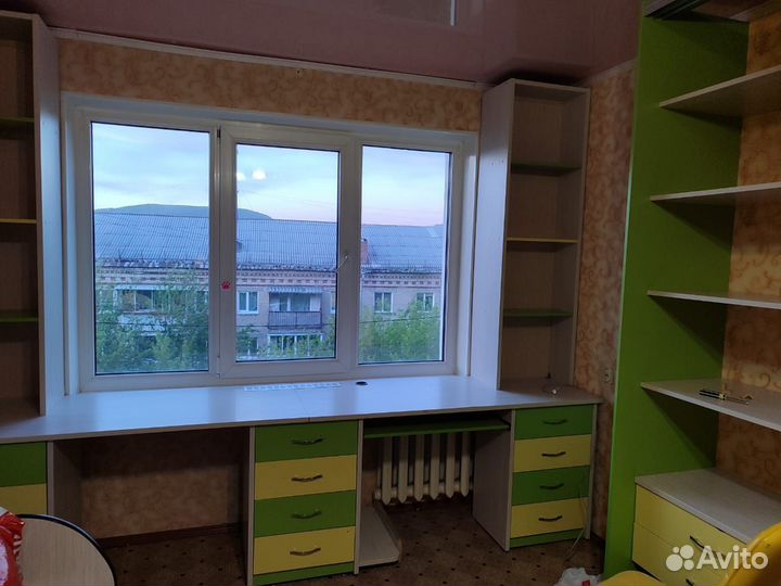 Детский стол