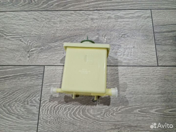 Бачок гура (Гур) на Volkswagen Golf 2, VW Jetta 2