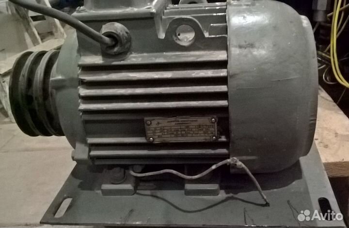 Двигатель 4ама100S4уз