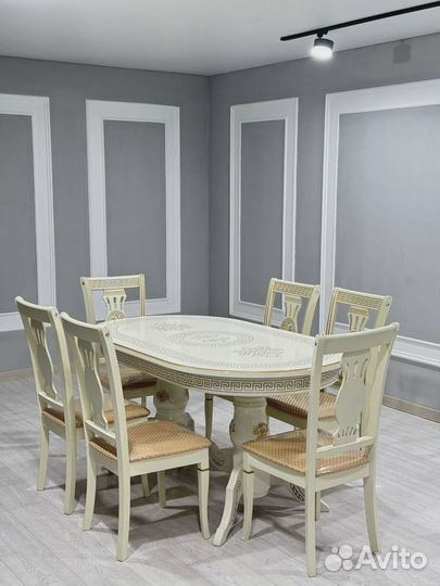 Комплект кухонной мебели медальон