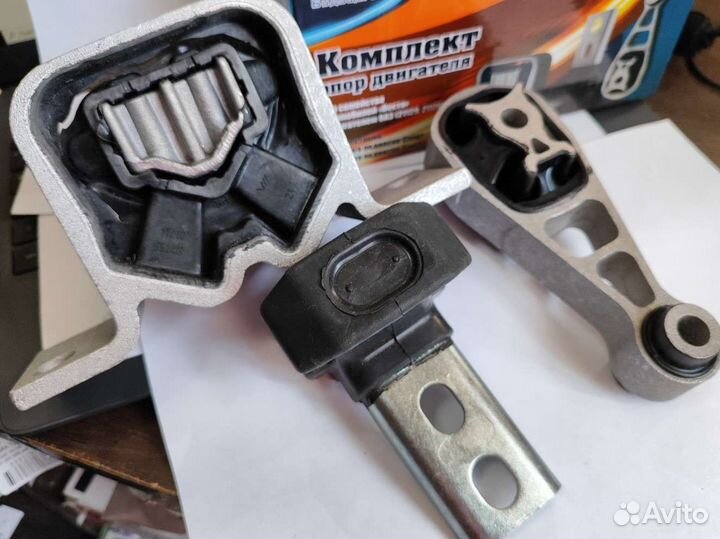 Комплект опор двигателя Vesta серии Спорт