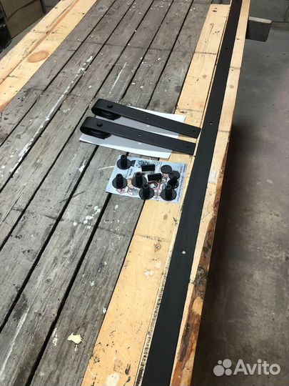 Механизм для амбарных дверей