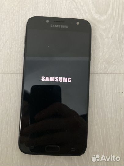 Телефон Samsung j7