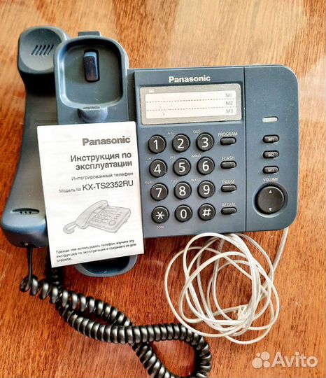 Стационарный телефон panasonic