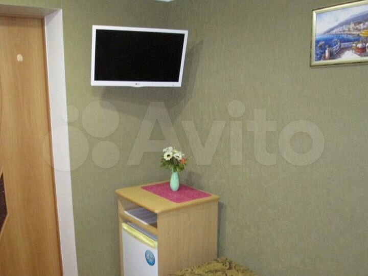 Комната 12 м² в 5-к., 1/2 эт.