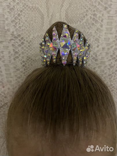 Корона на пучок для художественной гимнастики