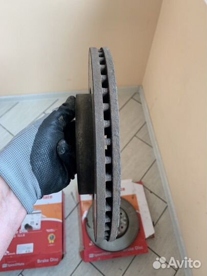 Суппорта передние левый и правый KIA/Hyundai