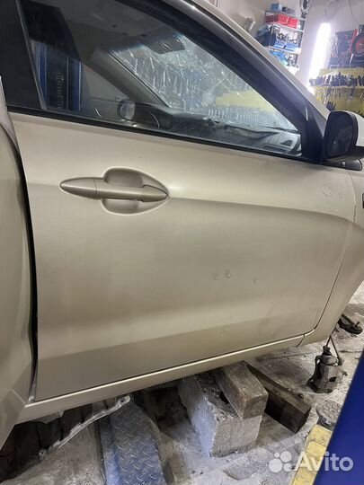 Дверь передняя правая kia rio 3 оригинал