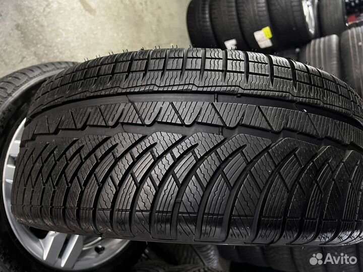 Michelin Pilot Alpin PA4 245/45 R18