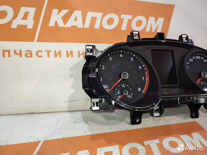 Панель приборов Volkswagen Tiguan