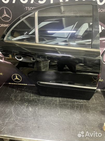 Дверь задняя правая мерседес w211 цвет 040U