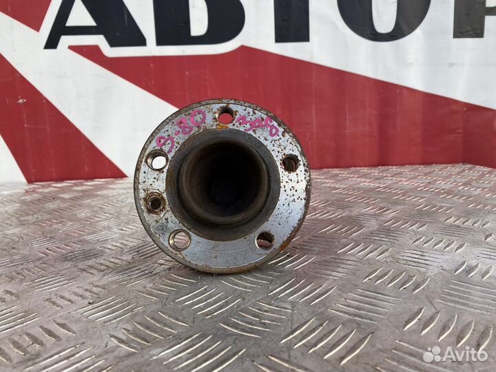 Ступица задняя Volvo S80