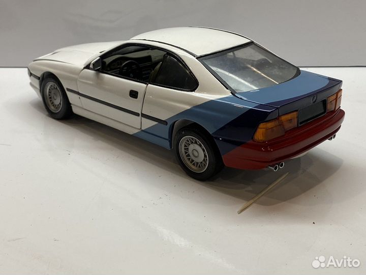 Модель BMW 850 e31 road tough