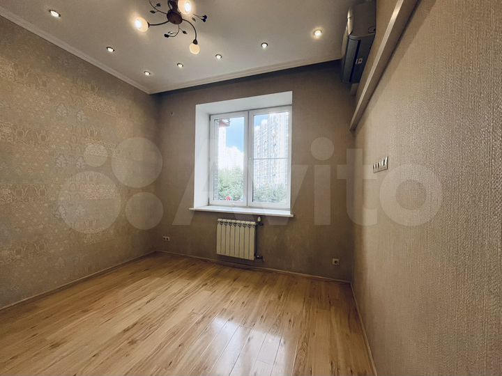 3-к. квартира, 94 м², 2/23 эт.