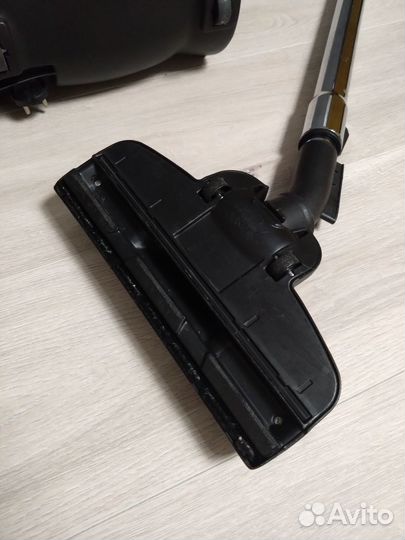 Пылесос centek CT-2514 б/у