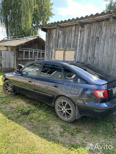 Hyundai Elantra 1.6 МТ, 2004, 193 000 км