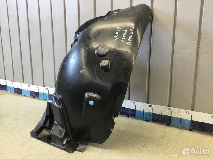 Локер передний правый Renault Megane III 2009-2016