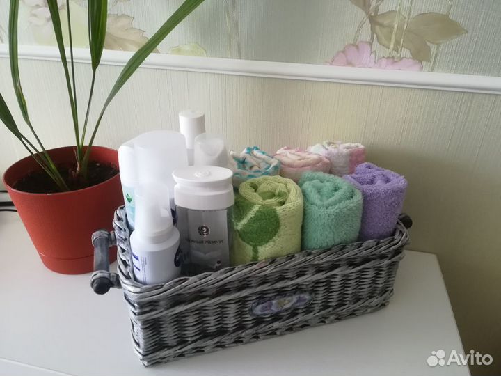 Плетеный короб-органайзер. Корзина подарочная