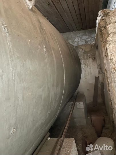 Емкость 25 кубов