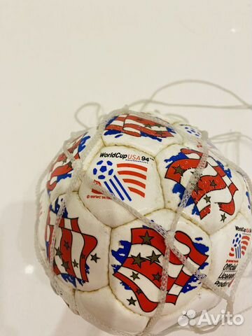 Мяч коллекционный 1994 года