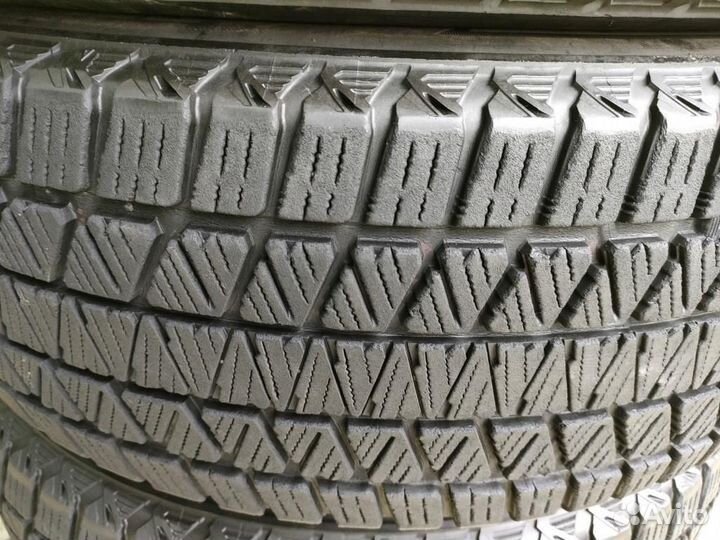 Bridgestone Blizzak DM-V3 225/65 R17