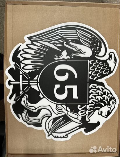 Стильная адресная табличка