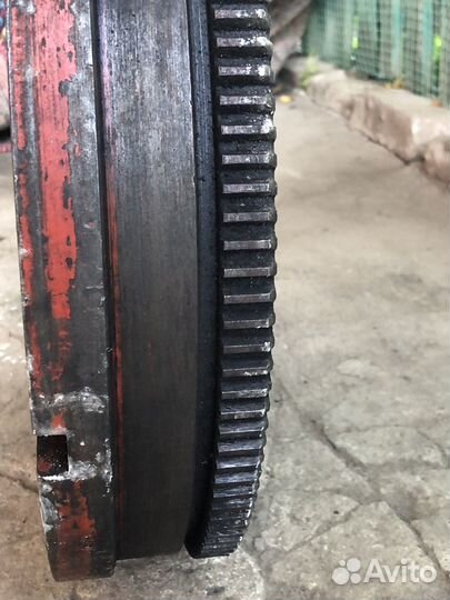 Маховик д 21 т 25