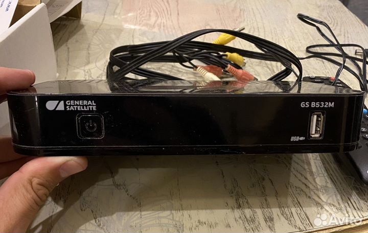 Цифровой ресивер Триколор GS-B532M