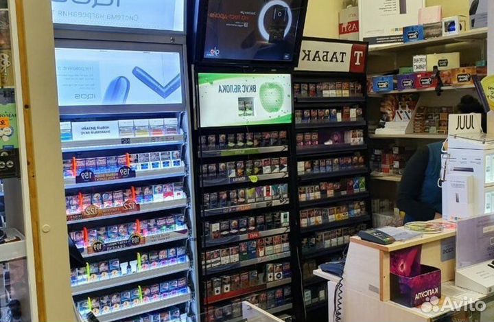 Продавец в табачный магазин