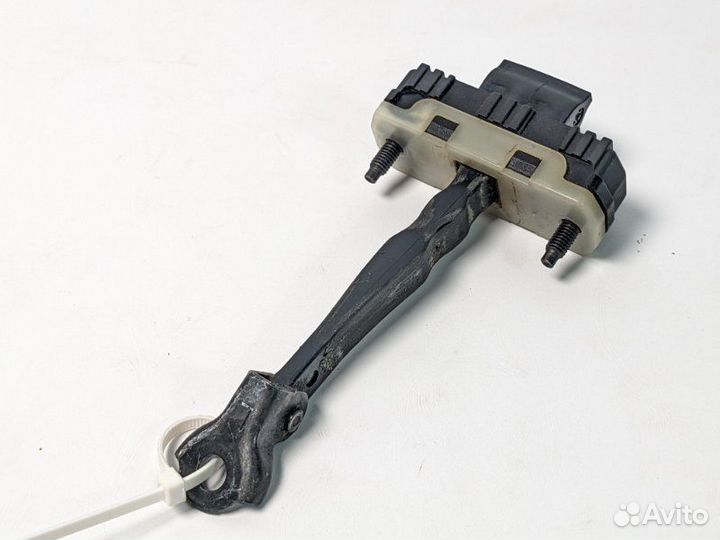 Ограничитель двери задний левый Hyundai Sonata DN8