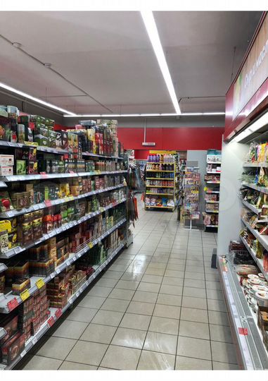 Торговая площадь, 1500 м²