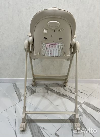Стульчик для кормления Happy Baby Berny Lux New