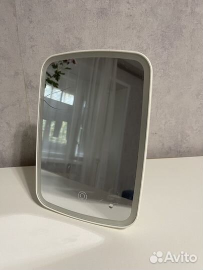 Зеркало с подсветкой