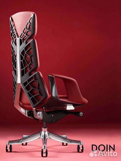 Компьютерное кресло Doin