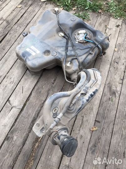 Топливный бак в сборе volkswagen jetta 5