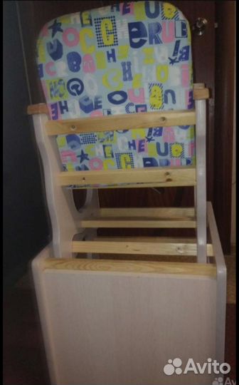 Стульчик для кормления