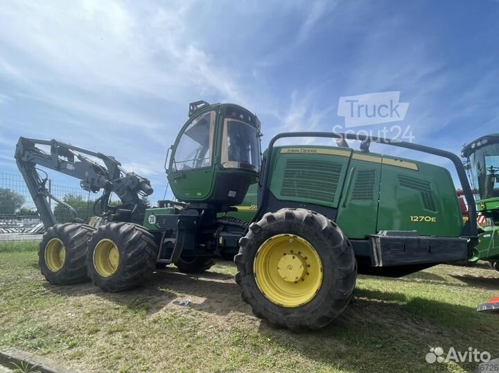 Харвестер John Deere