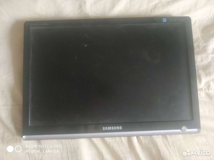 Монитор Samsung206