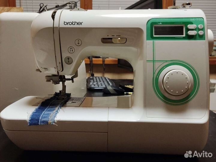 Швейная машина Brother