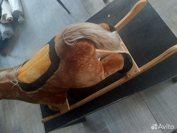 Качалка лошадь