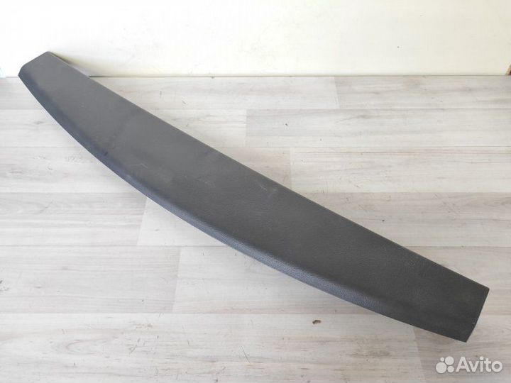 Обшивка двери багажника Opel Antara 2007