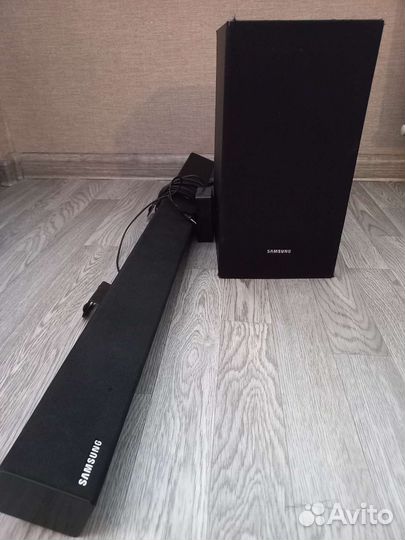 Акустическая система samsung (саундбар)