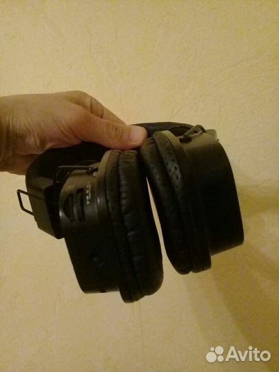 Наушники фм и мпз и блютузом новые