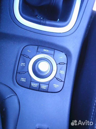 Штатная магнитола Рено Меган III