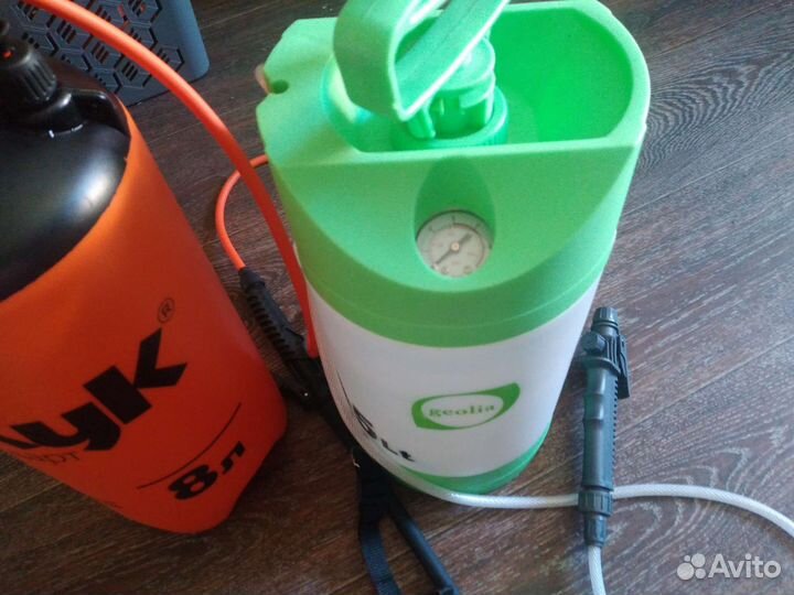 Опрыскиватель садовый ручной