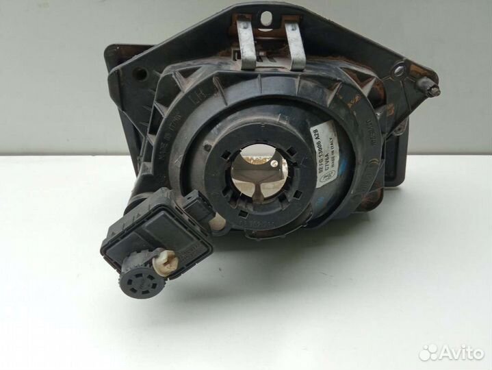 Фара передняя левая Ford Fiesta 3