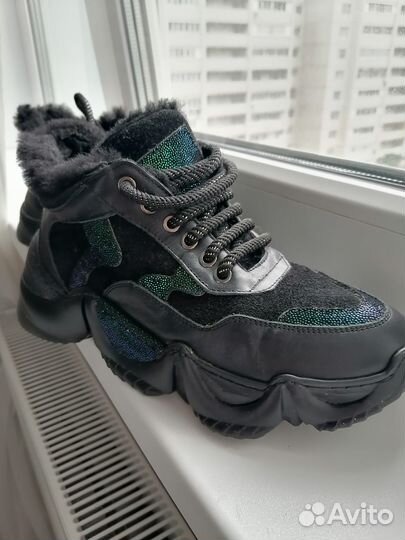 Ботинки женские зимние 39 размера натуральная кожа