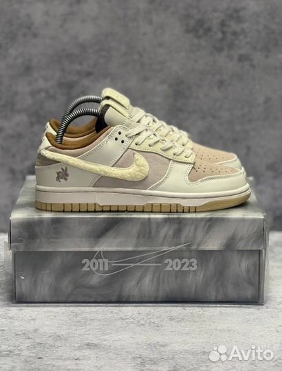 Кроссовки женские Nike dunk low year od the rabbit