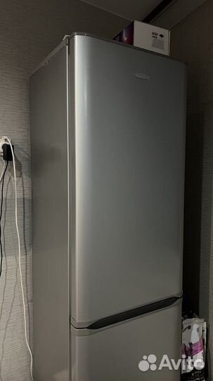 Холодильник Бирюса М649
